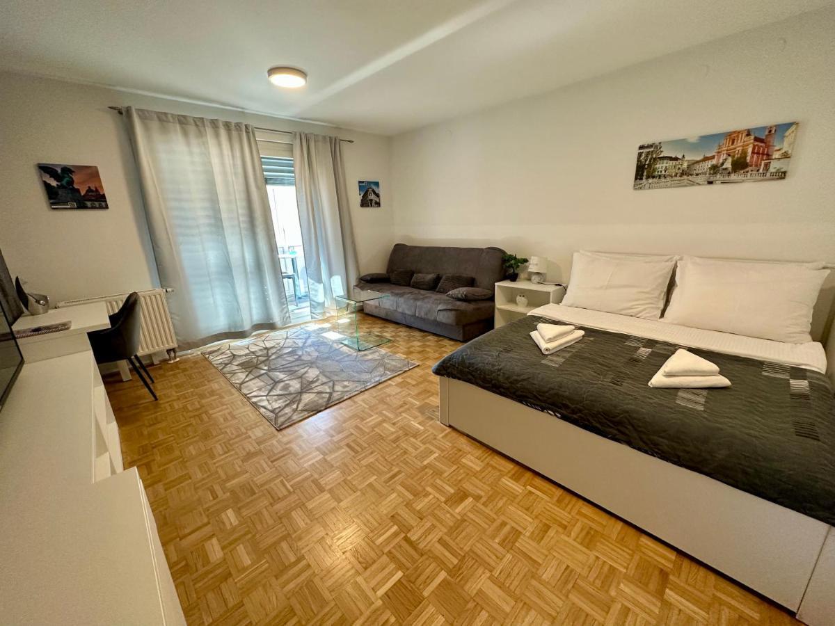 Clara Ljubljana Apartment Ngoại thất bức ảnh